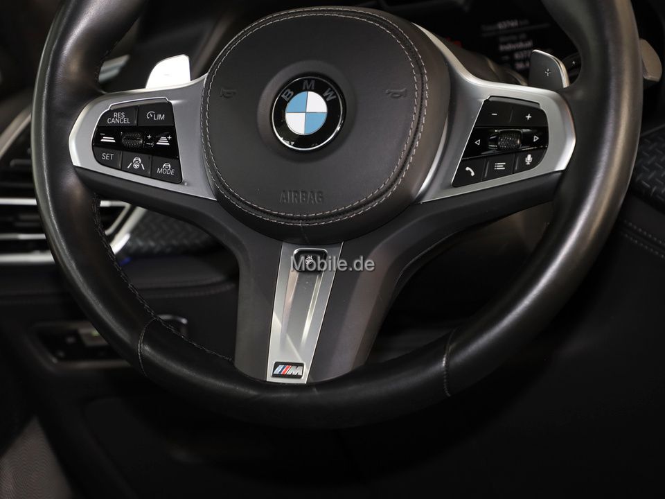 BMW X6 xDrive40d *Black Vermilion* UPE 139TEuro