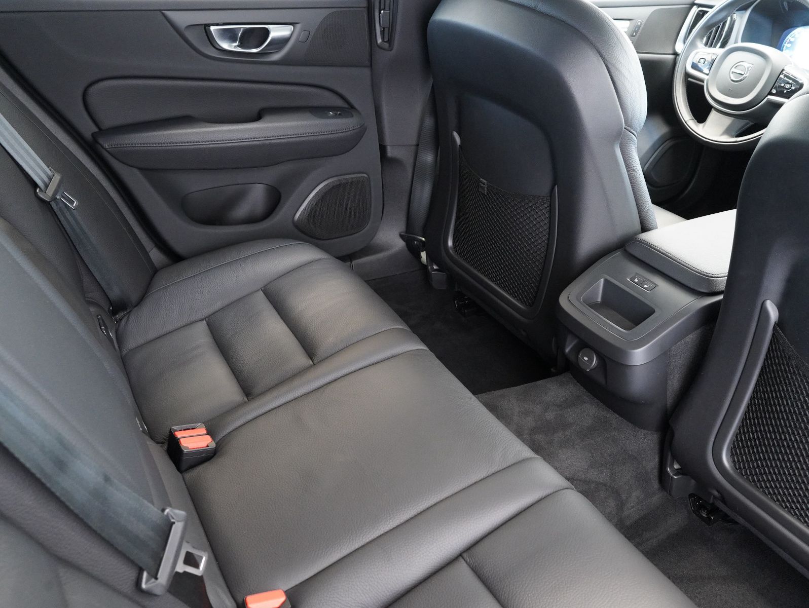 Volvo V60 Cross Country Pro B5 B AWD