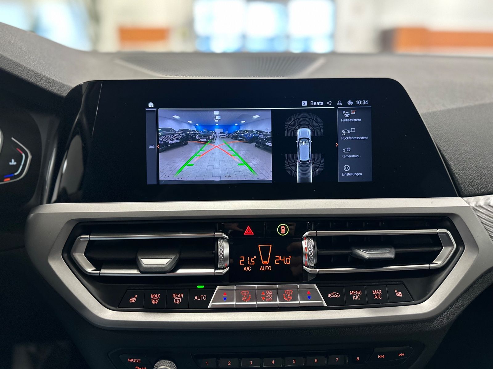 BMW 320d LivCP+ - Samsaru's Car Outlet
