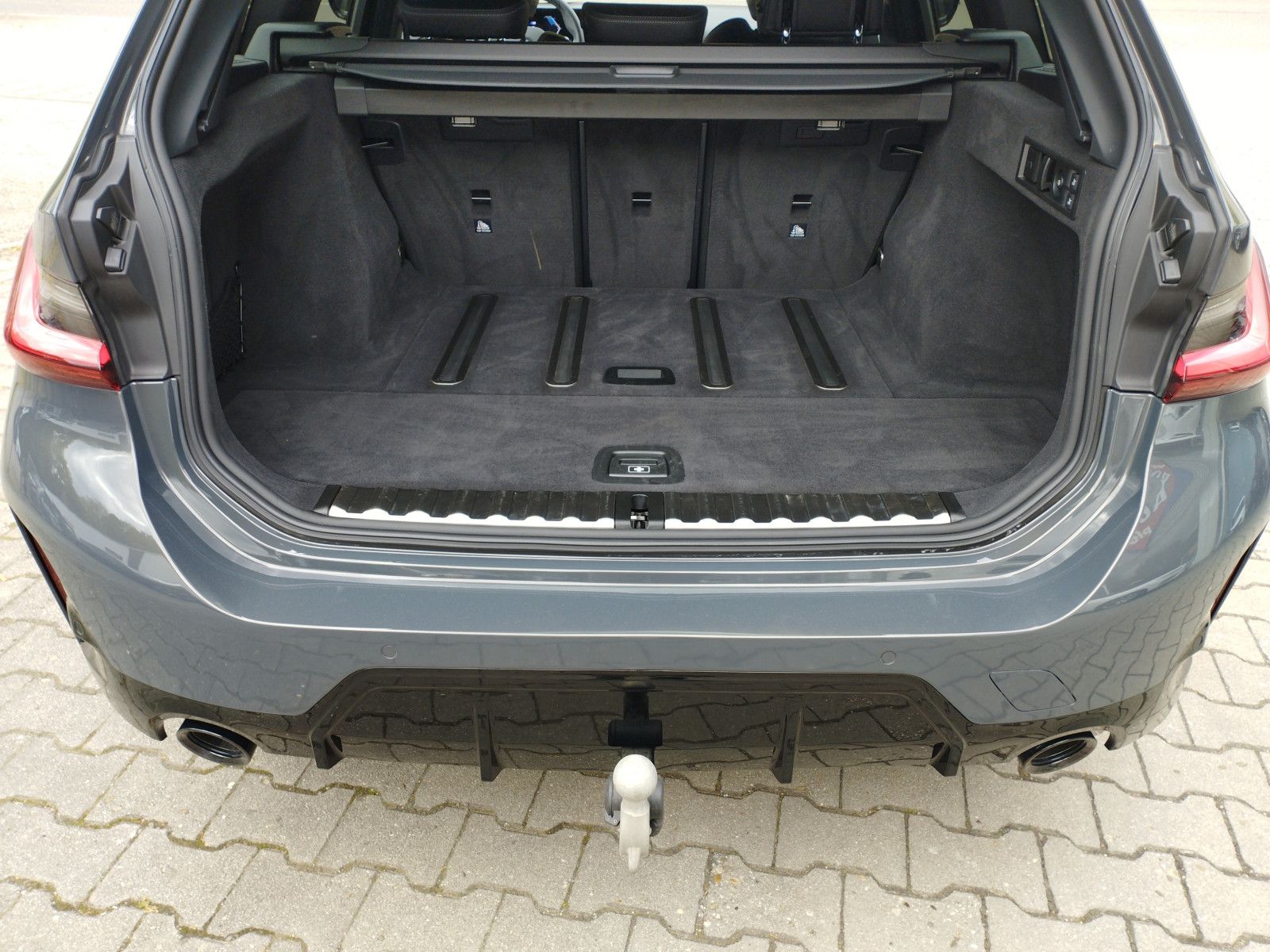 BMW 320xd Touring M Sport - Samsaru's Car Outlet