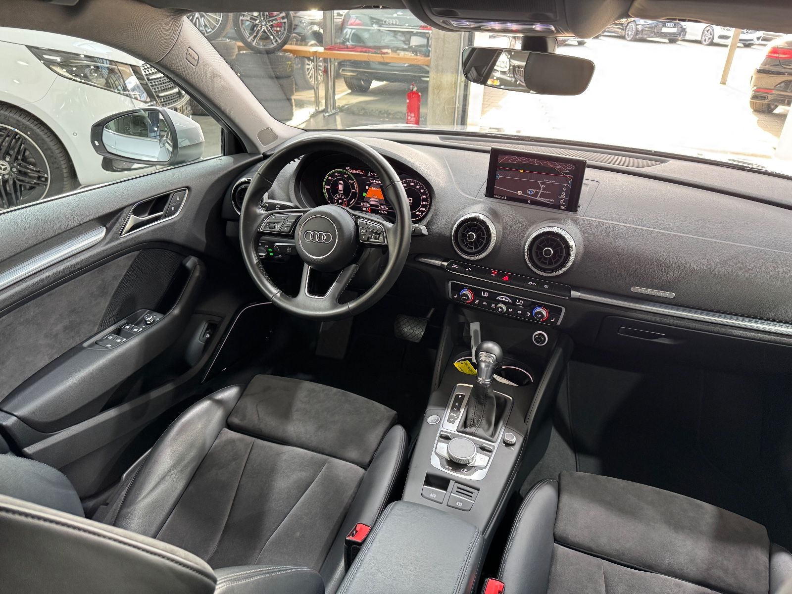 Audi A3 Sportback 40 e-tron sport - Samsaru's Car Outlet