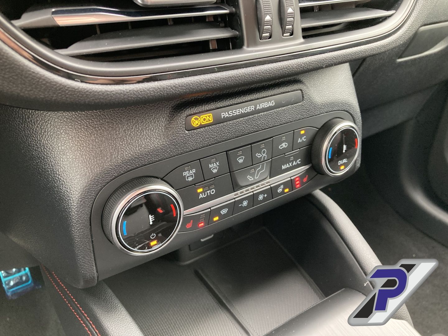 Ford Kuga PHEV ST-Line X - Samsaru's Car Outlet