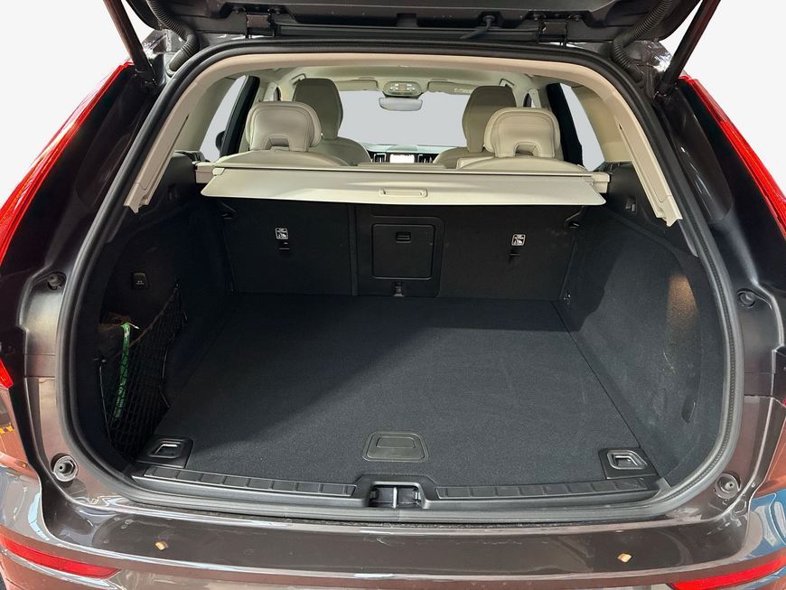 Volvo XC60 B5 B AWD Core