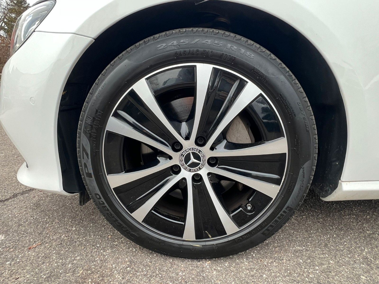 Mercedes-Benz E -Klasse Lim. E 300 de - Samsaru's Car Outlet