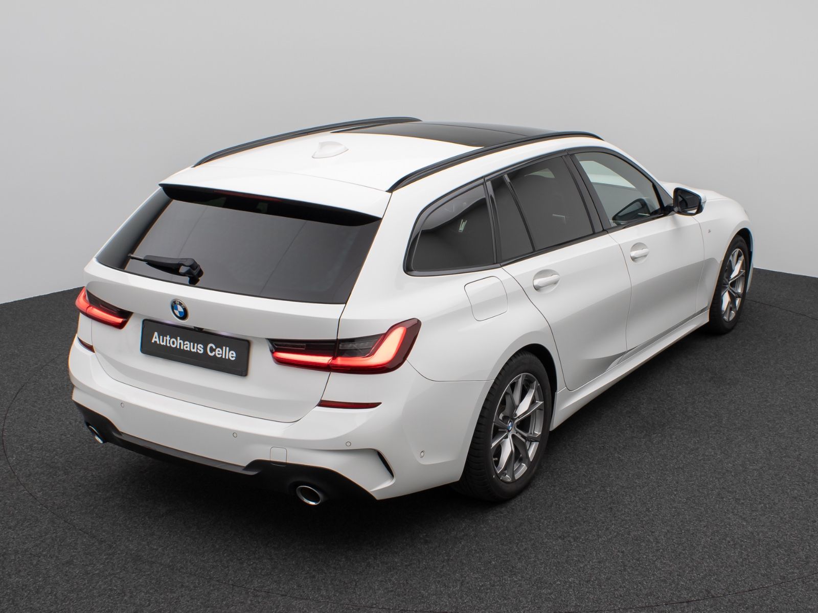 BMW 320d M Sport - Samsaru's Car Outlet