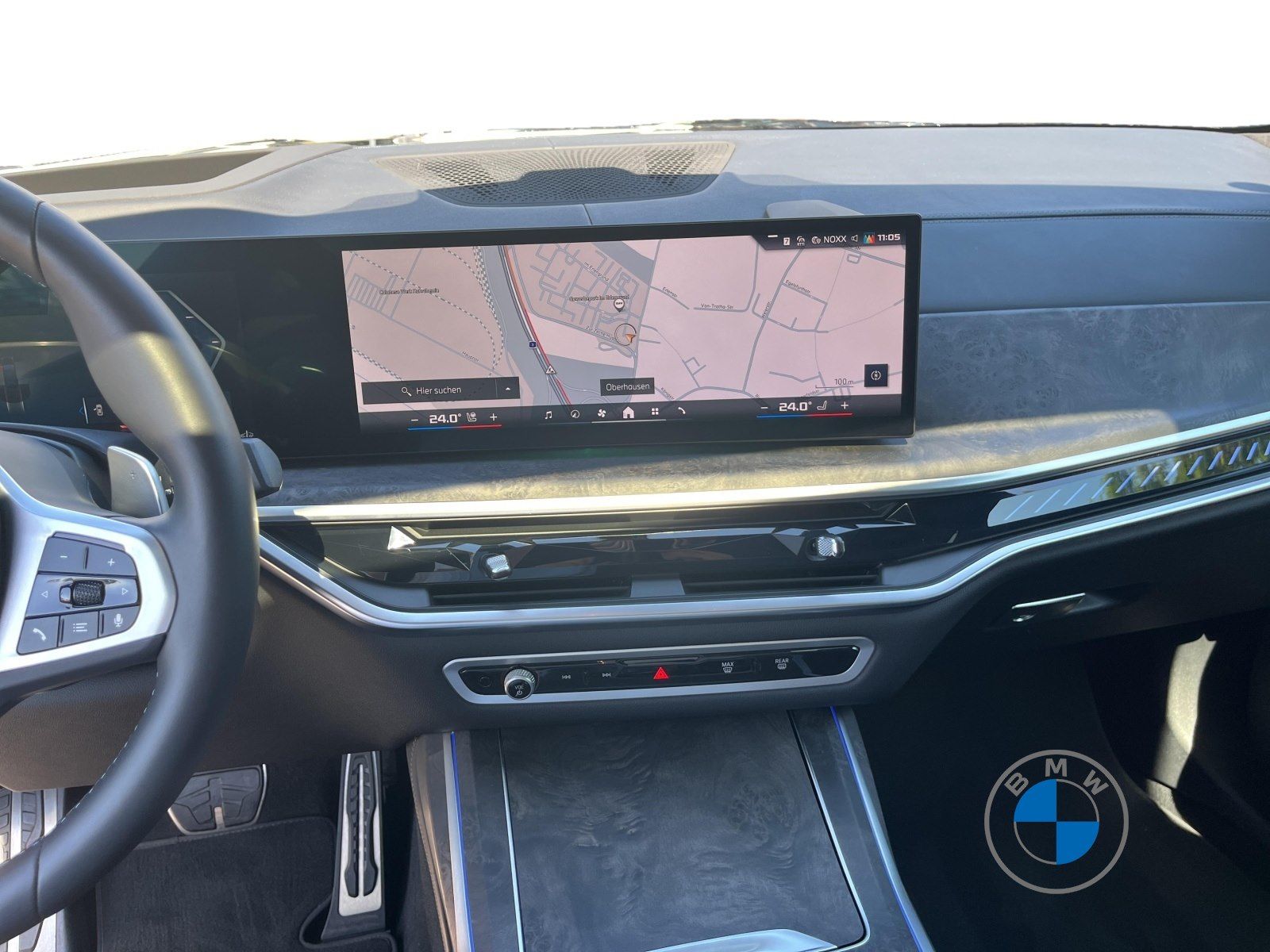 BMW X7 M60i xDrive Autobahnas Pano Sky AHK Sthzg H/K