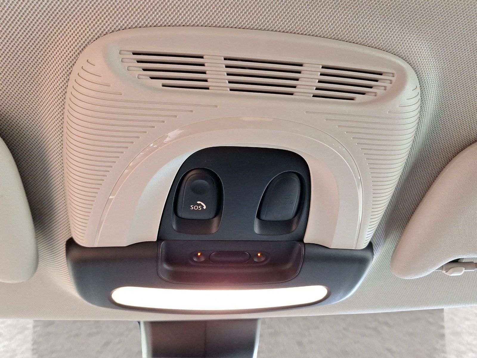 MINI Cooper SE - Samsaru's Car Outlet