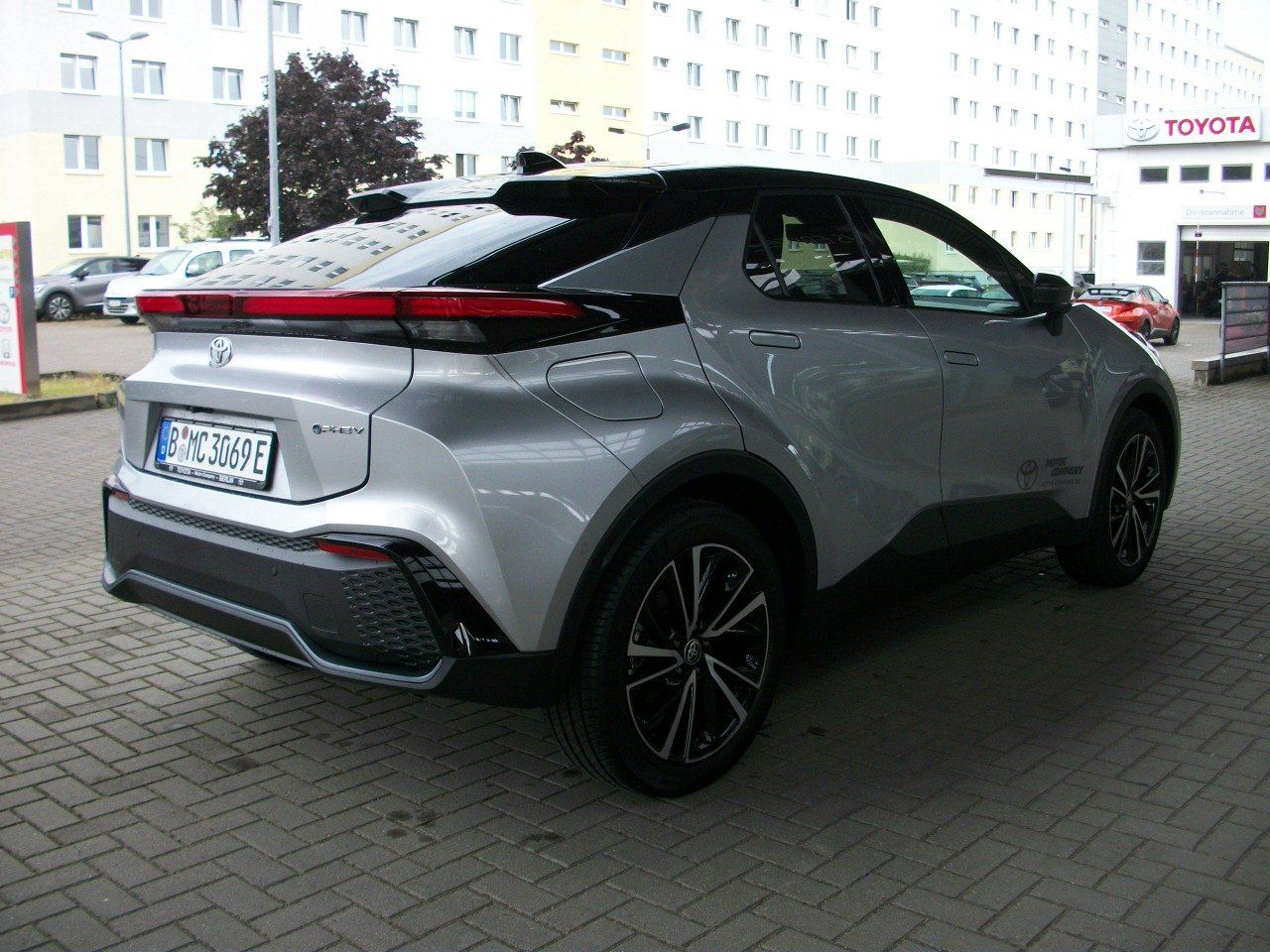 Toyota C-HR 2,0 l Plug-In 4x2 Lounge