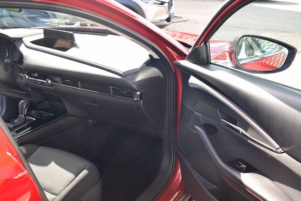 Mazda CX-30 2.5 140PS 6AG Homura Voll-LED Navi Kamera