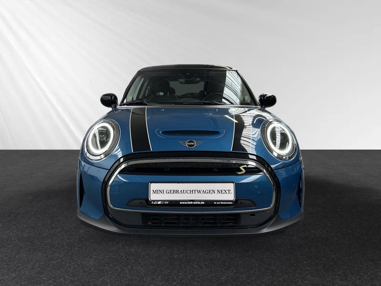 MINI Cooper SE - Samsaru's Car Outlet