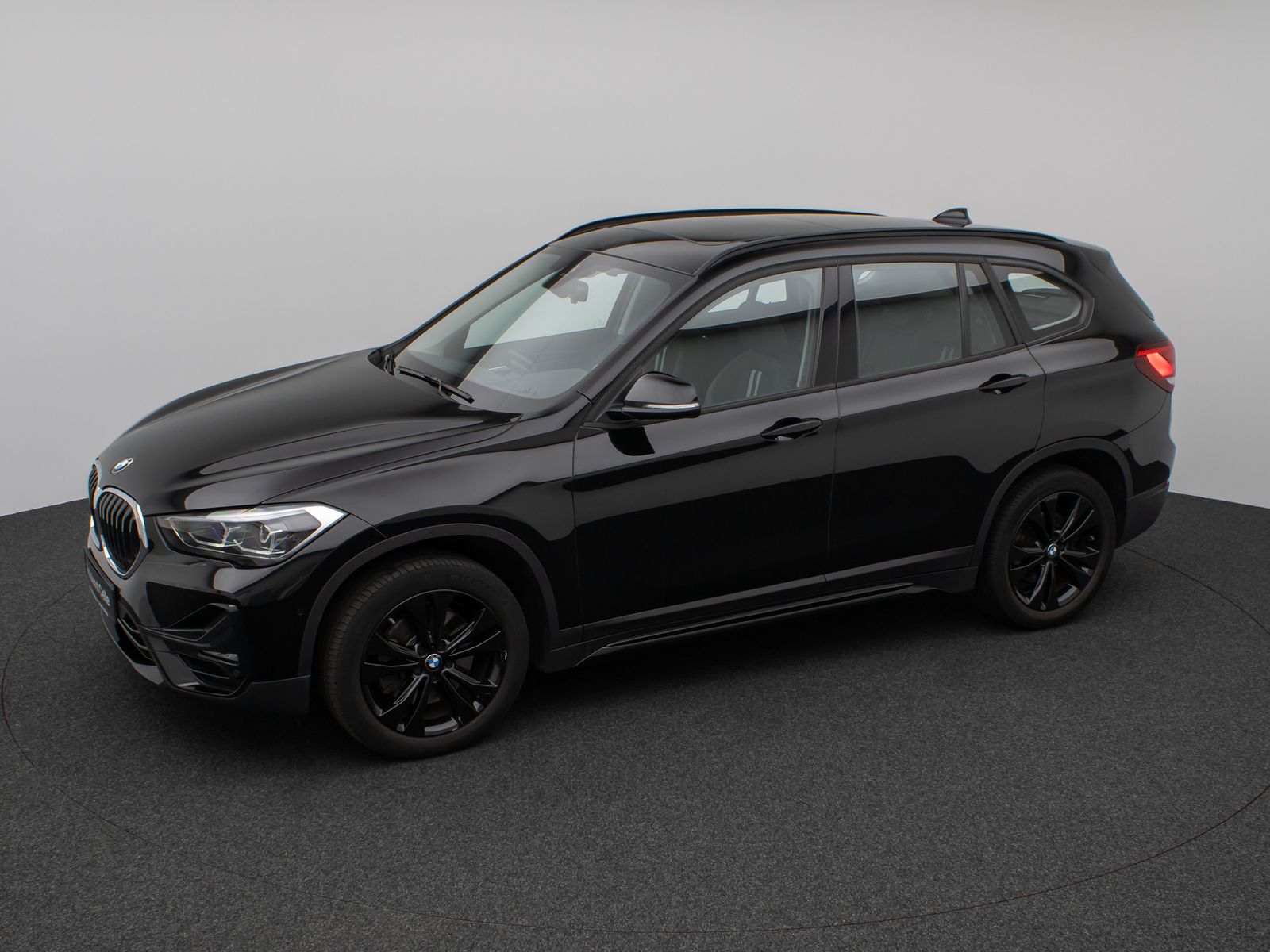 BMW X1 xD20i Sport Line - Samsaru's Car Outlet