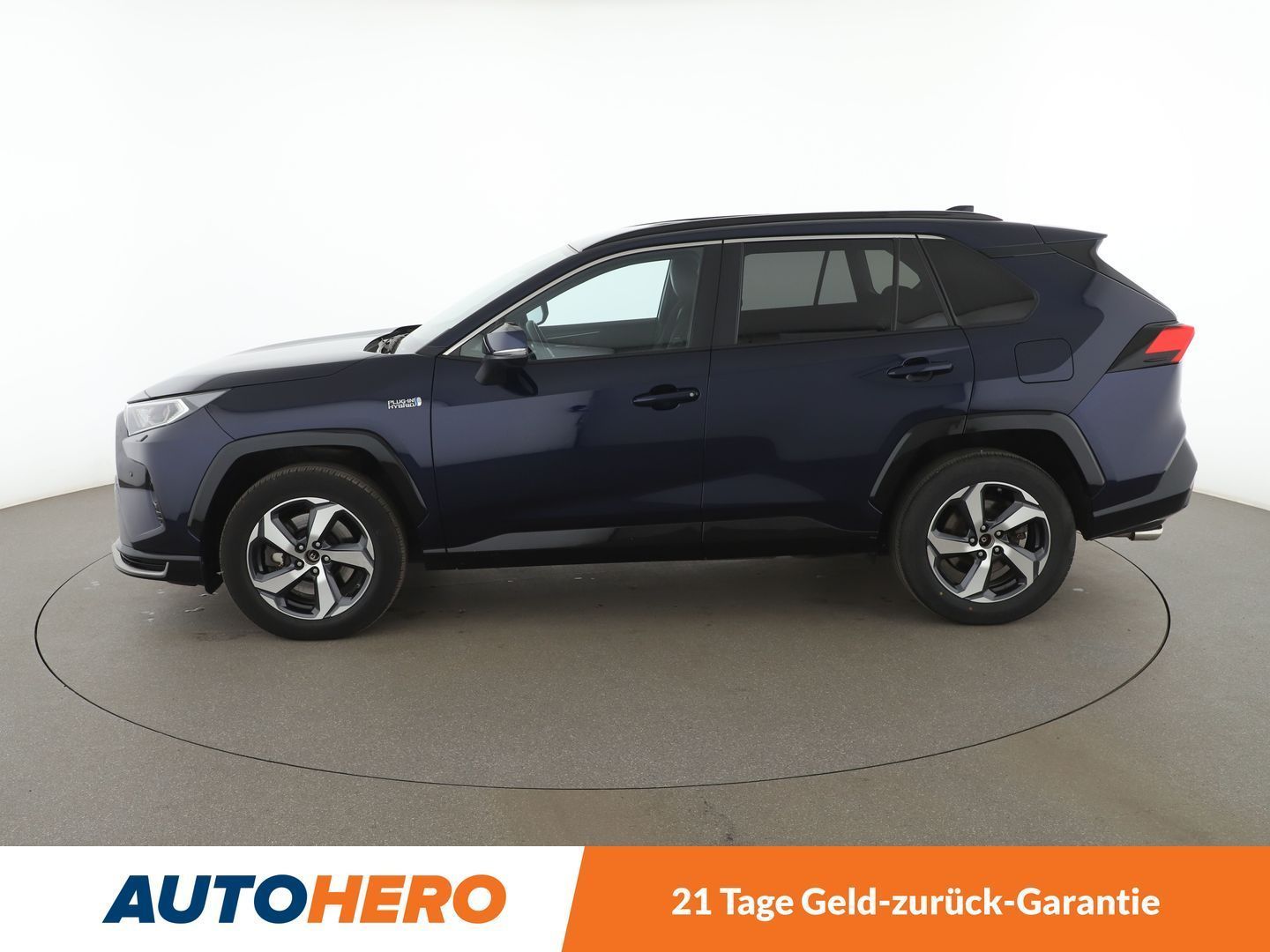 Toyota RAV 4 2.5 Hybrid 4x4 - Samsaru's Car Outlet