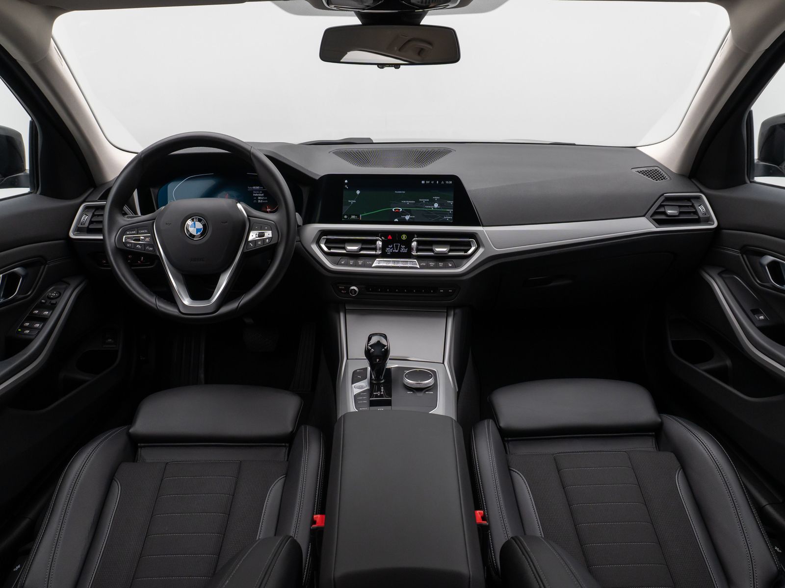 BMW 320d Sport - Samsaru's Car Outlet