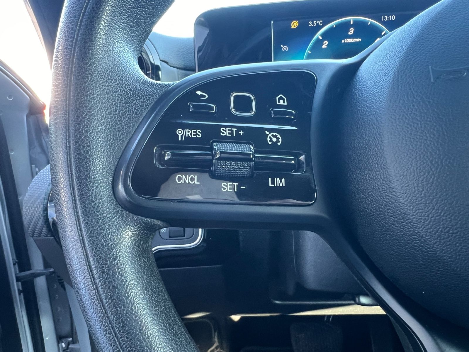 Mercedes-Benz A 180 d - Samsaru's Car Outlet