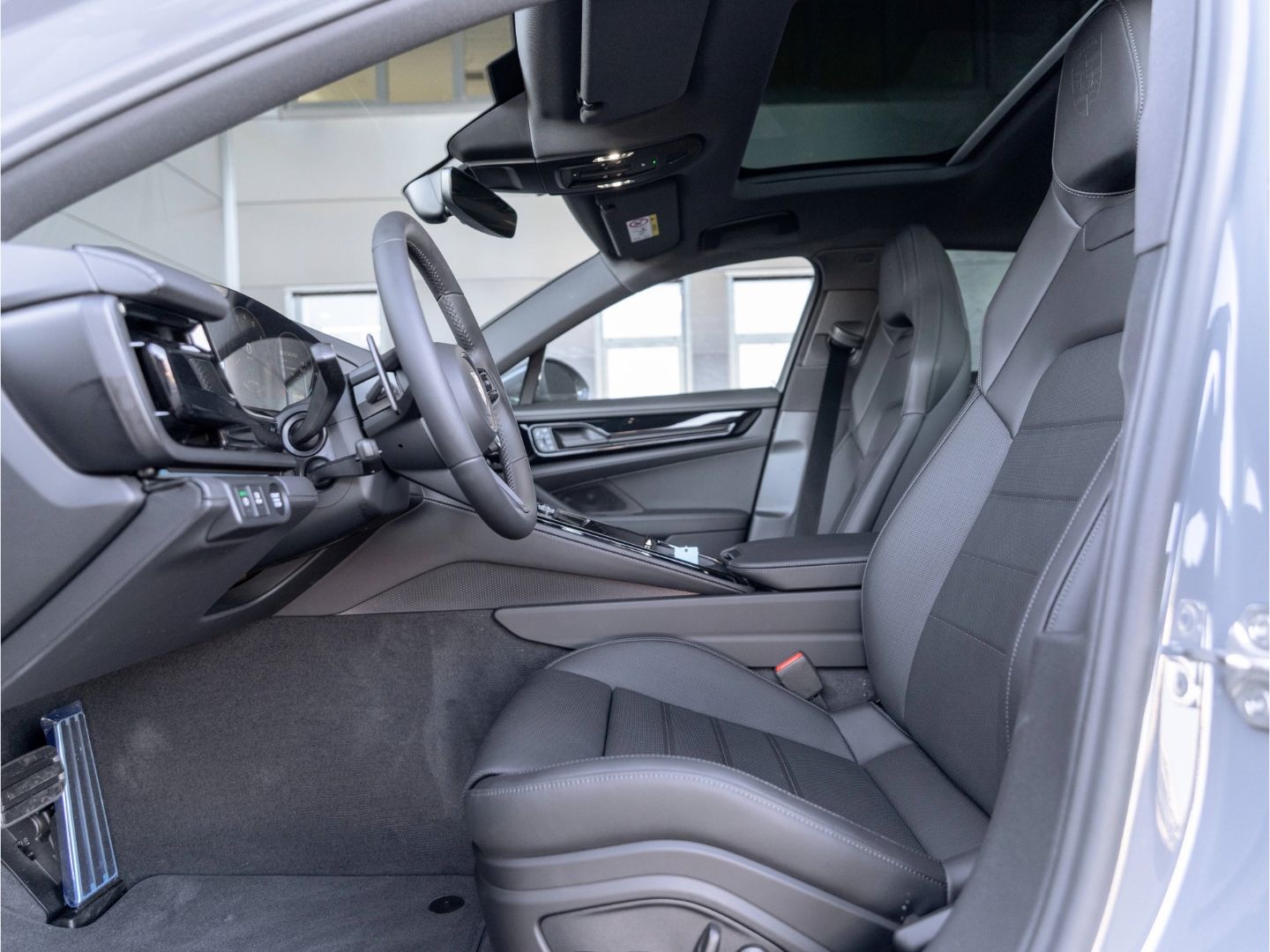 Porsche Panamera 4S E-Hybrid SportDesign HD-Matrix