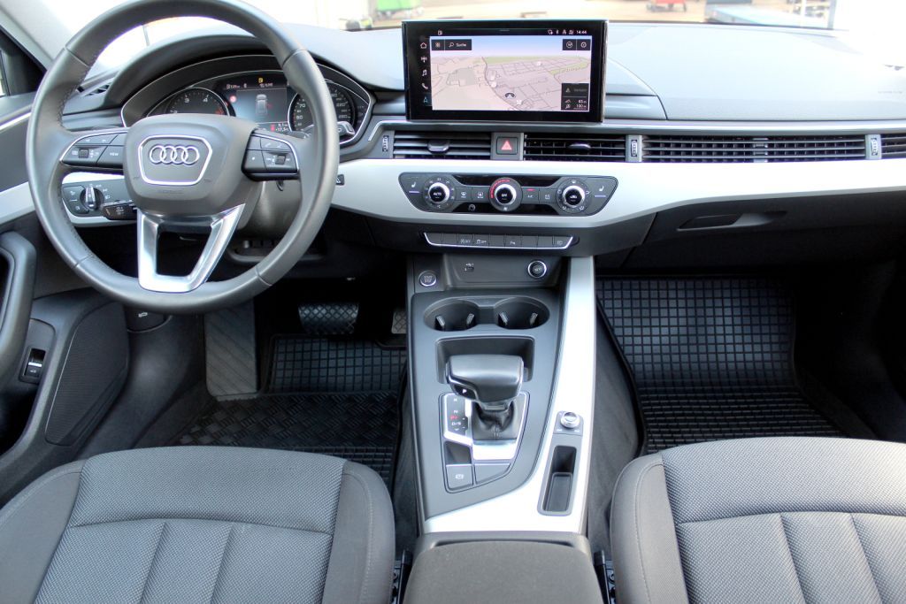 Audi A4 Avant 35 TDI S tronic - Samsaru's Car Outlet