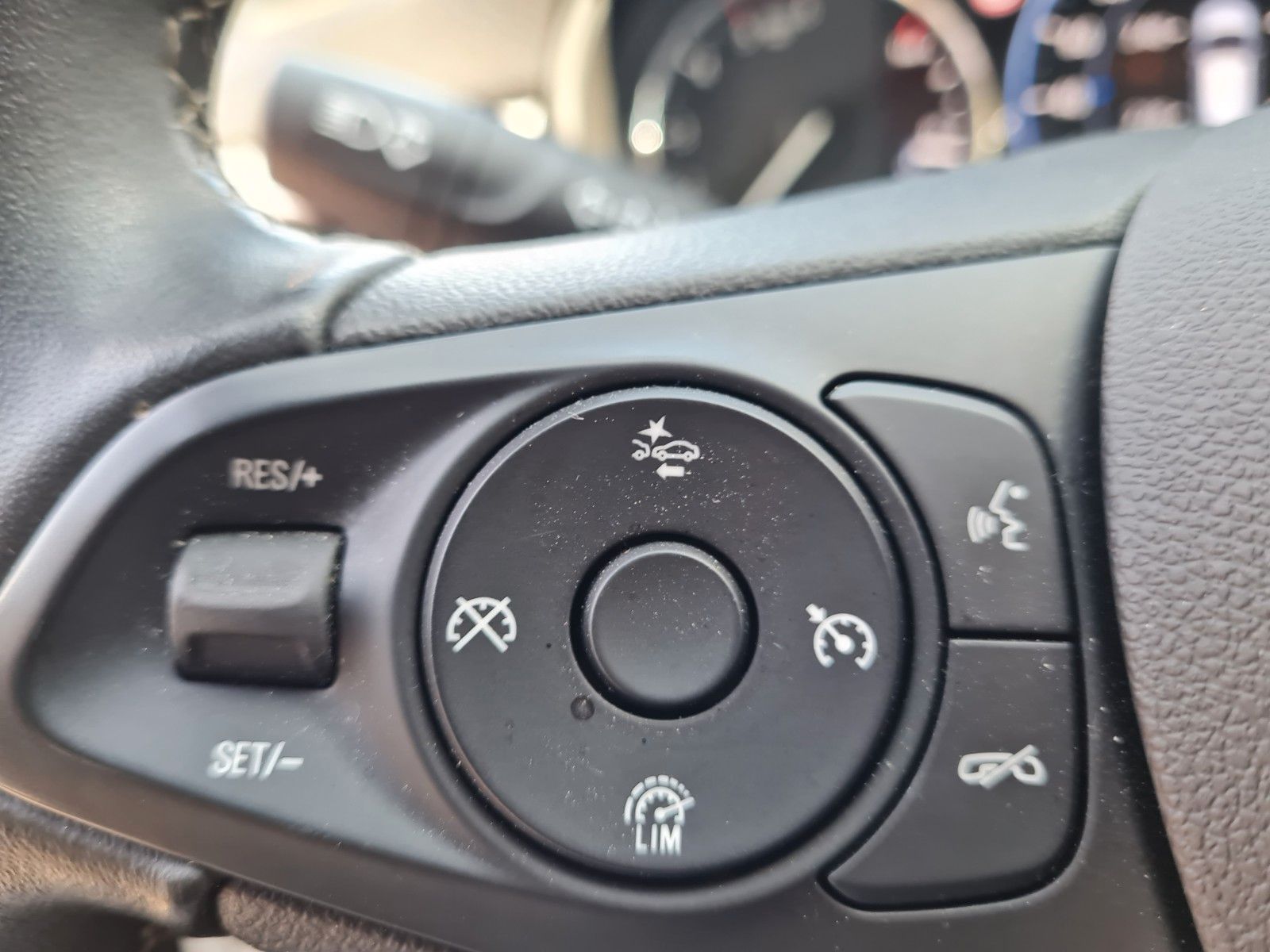 Opel Astra K Sports Tourer GS Line - Samsaru's Car Outlet