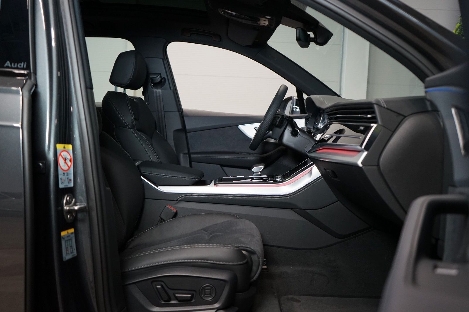 Audi Q750 TDI*S-LINE*TOW*OLED*AUX.HEAT*CZ*77.025€ NET
