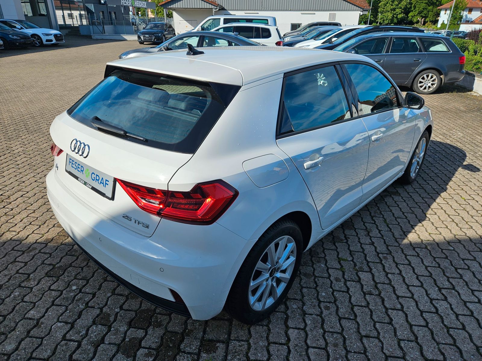 Audi A1 Sportback Advanced 25 TFSI - Samsaru's Car Outlet