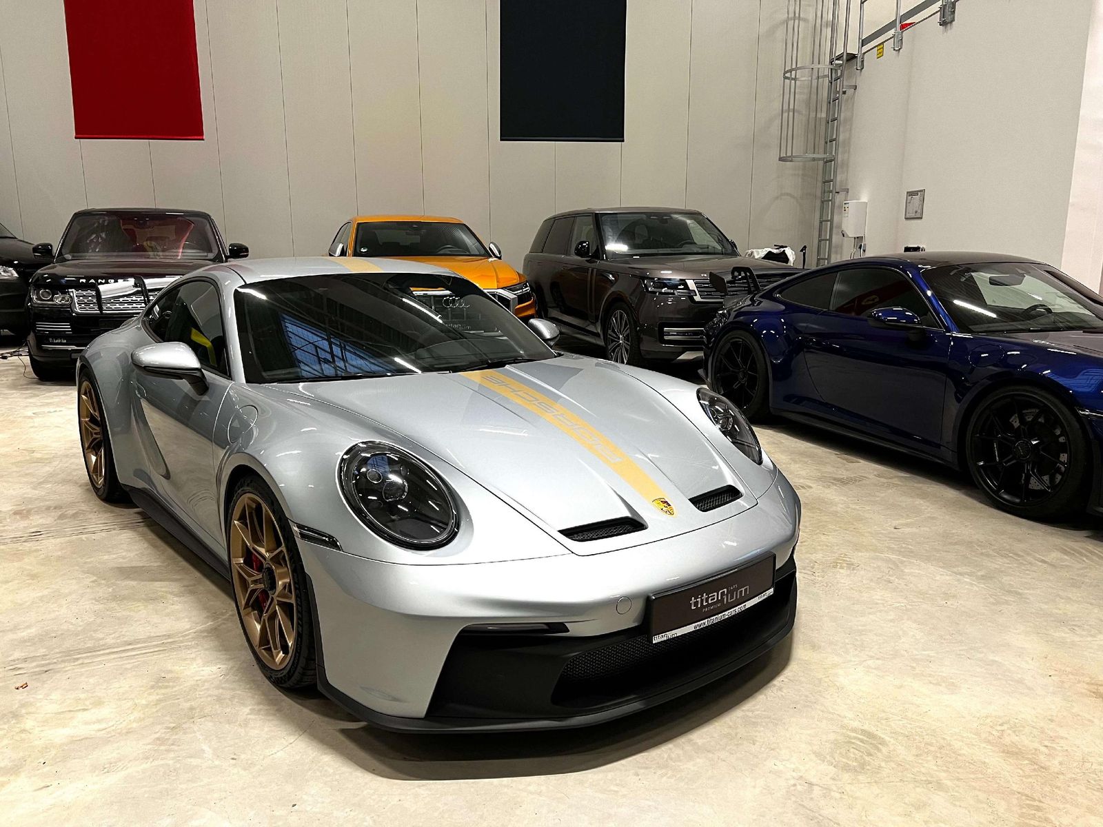 Porsche 911 992 GT3 Clubsport - Samsaru's Car Outlet