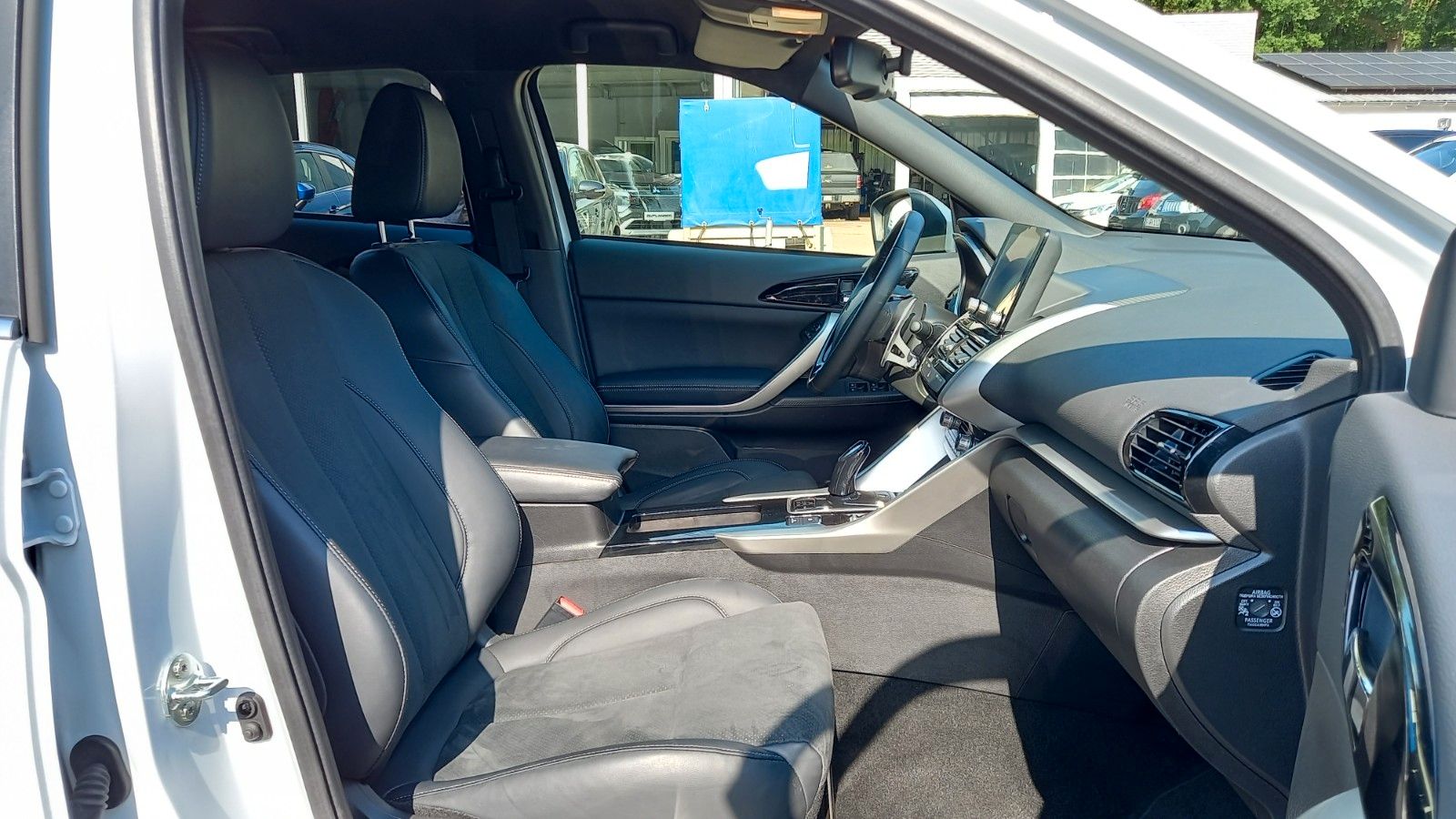 Mitsubishi Eclipse Cross PHEV Select  /20"/Kamera/AHK/Navi/