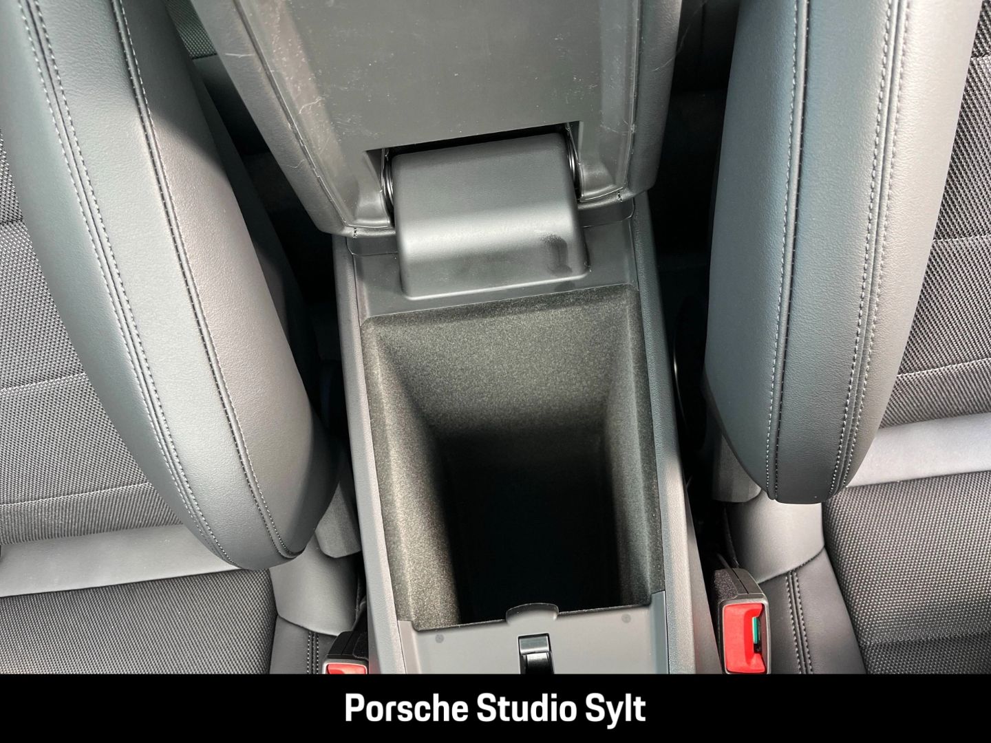 Porsche Macan 4 HA-Lenkung Surround View BOSE 22-Zoll