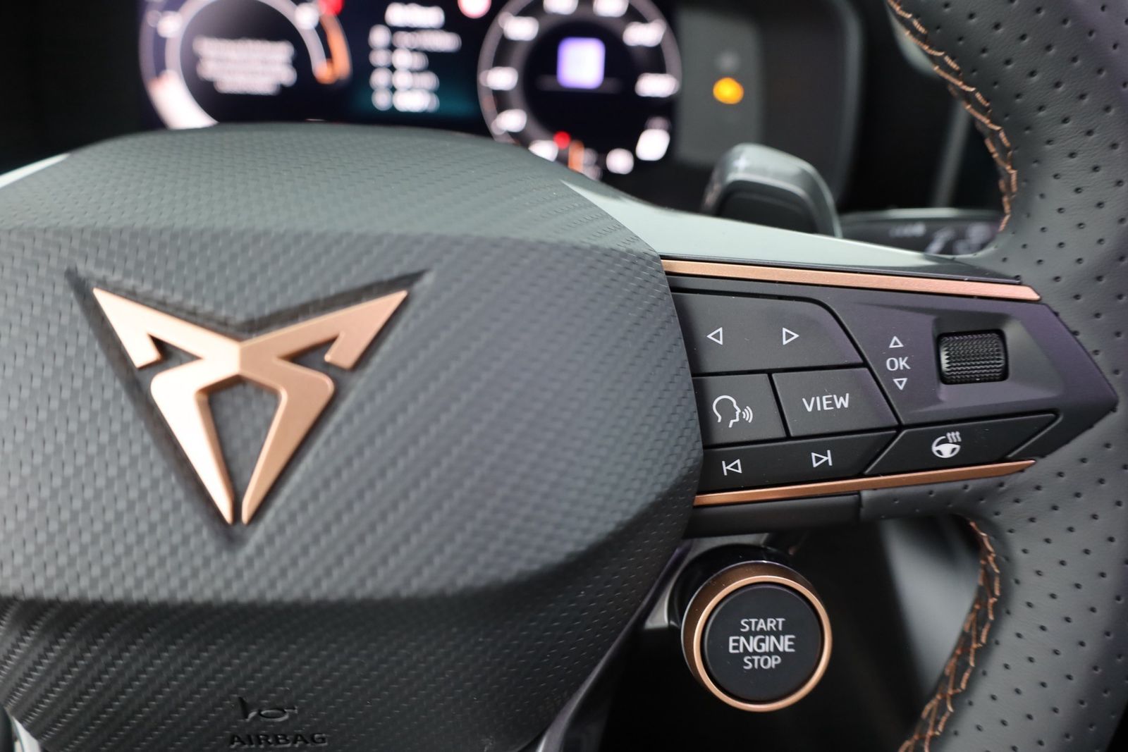Cupra Leon ST 2.0 TDI DSG - Samsaru's Car Outlet