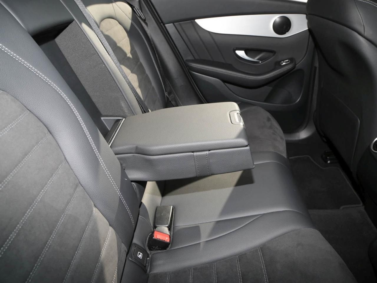 Mercedes-Benz GLC 300 de 4M AMG - Samsaru's Car Outlet
