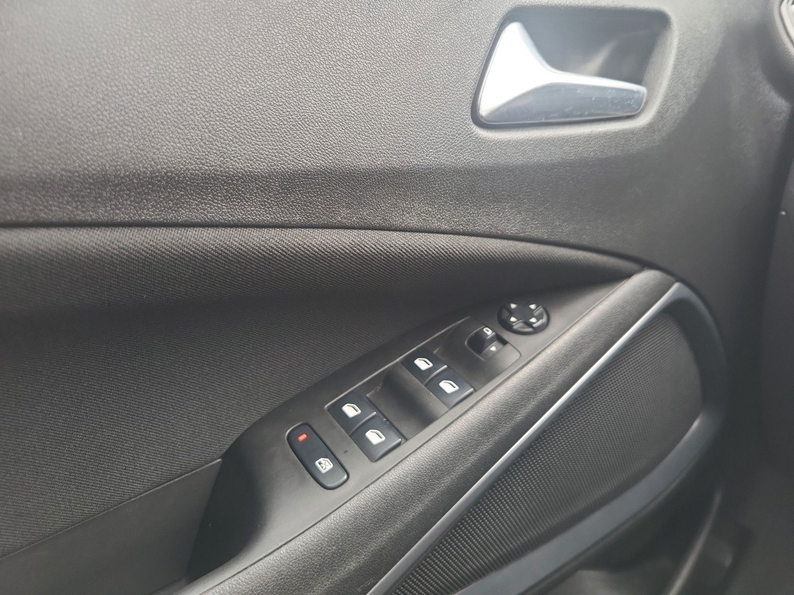 Opel Crossland X Edition - Samsaru's Car Outlet