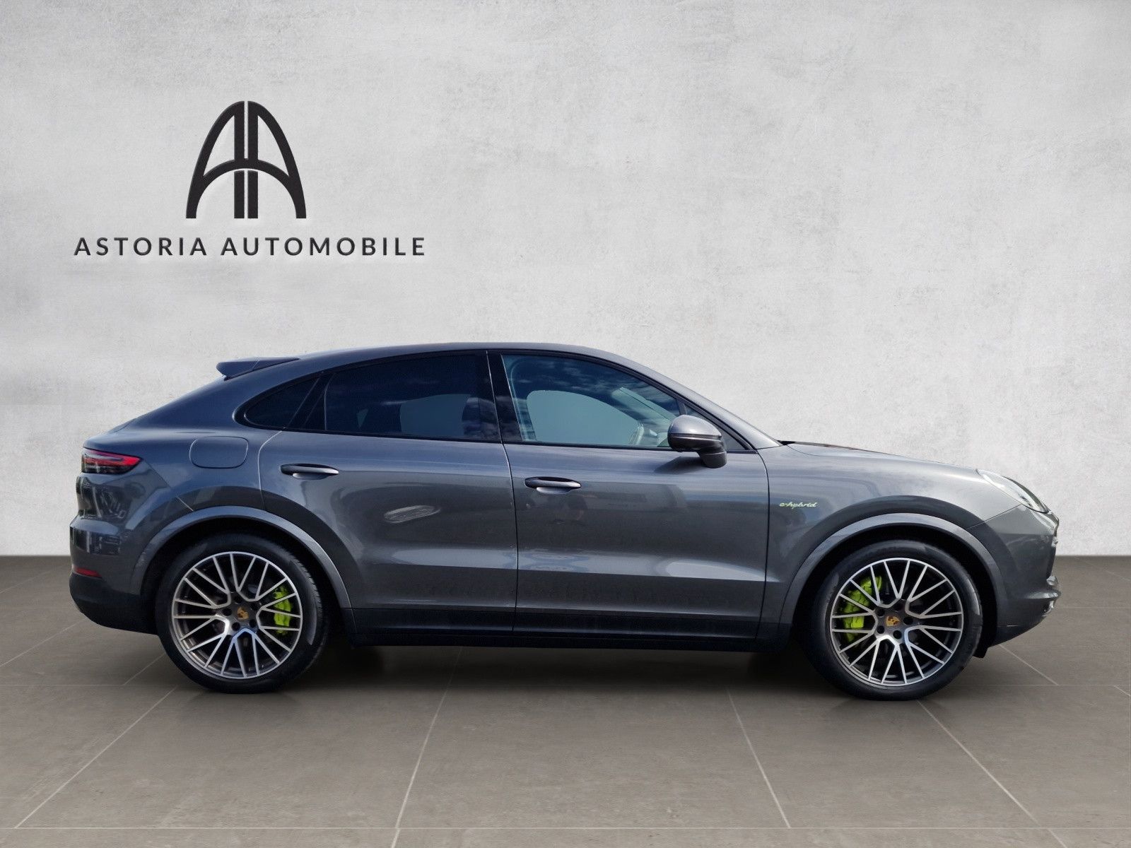 Porsche Cayenne E-Hybrid Coupe Luft HuD 360 14w 21z Inno