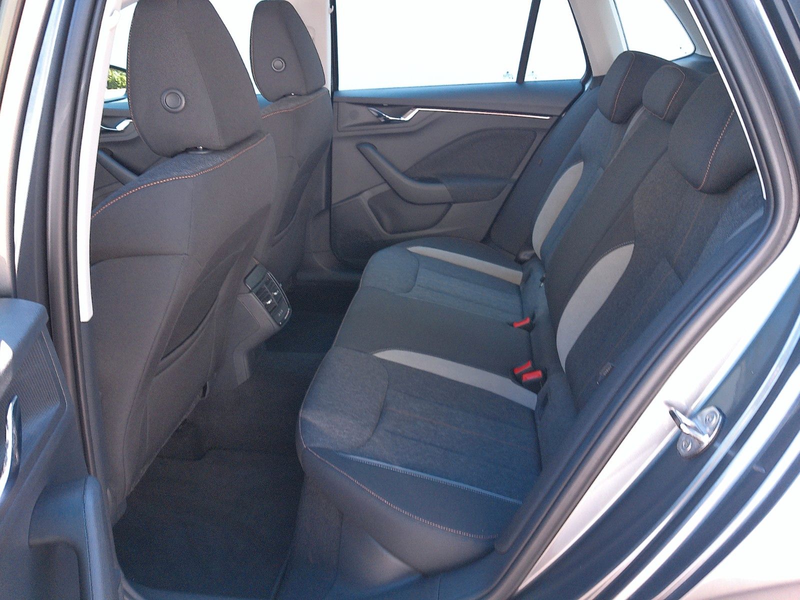 Skoda Kamiq 1.5 TSI DSG Style - Samsaru's Car Outlet