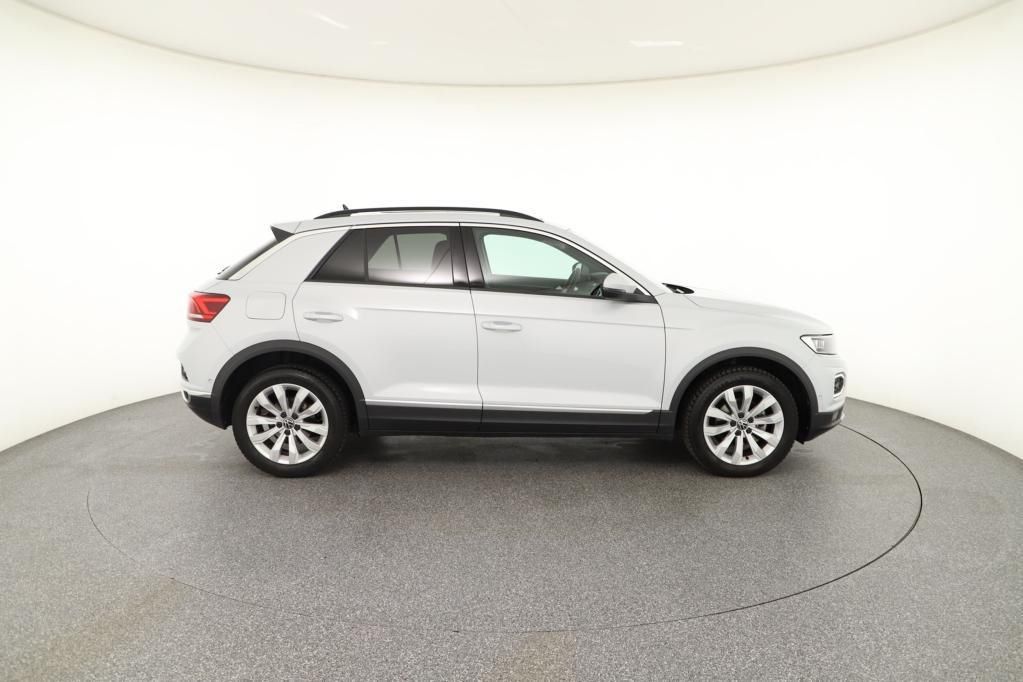Volkswagen T-Roc Sport 1.5 TSI DSG - Samsaru's Car Outlet