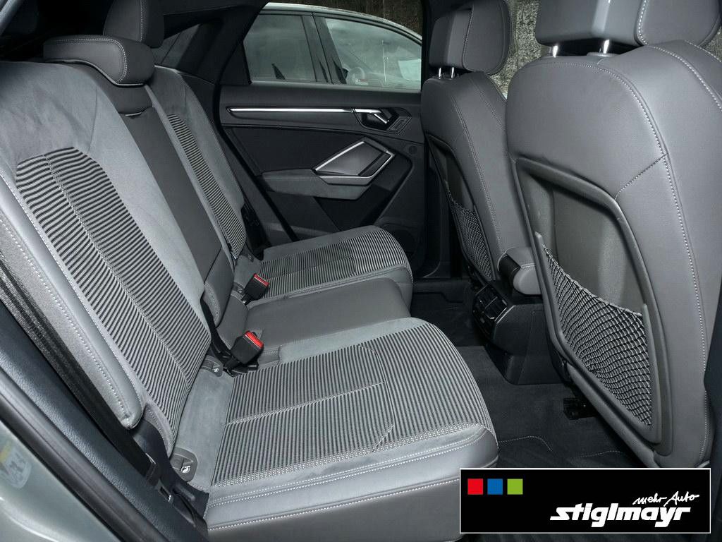 Audi Q3 Sportback S-line 40TDI quattro KAMERA+LED+19`