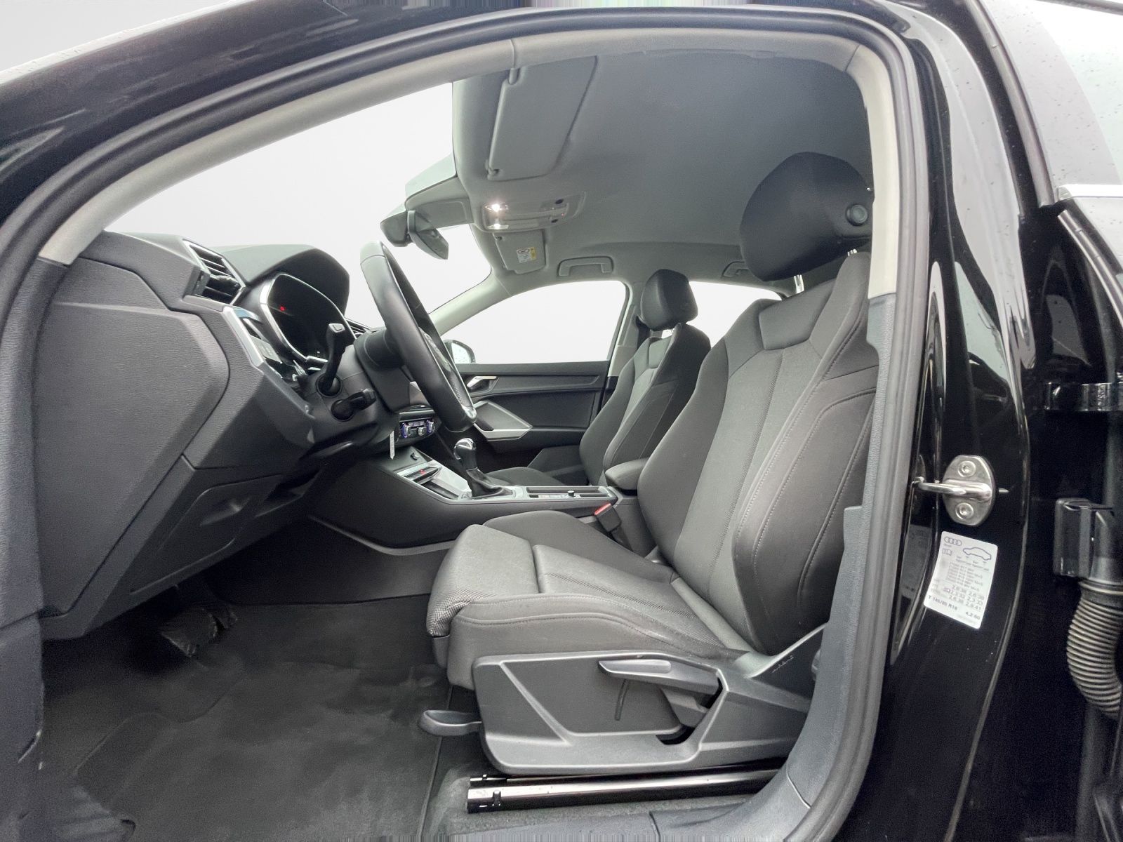Audi Q3 Sportback 40 TFSI S tronic quattro - Samsaru's Car Outlet