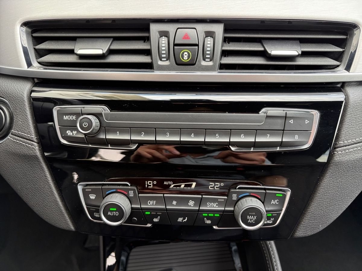 BMW X1 xDrive25e xLine - Samsaru's Car Outlet