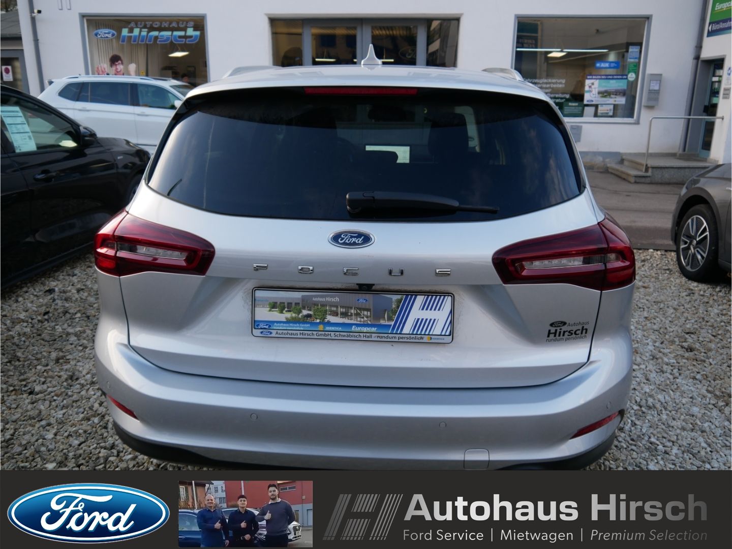 Ford Focus Turnier Titanium X AHK-klappbar Navi Dig.