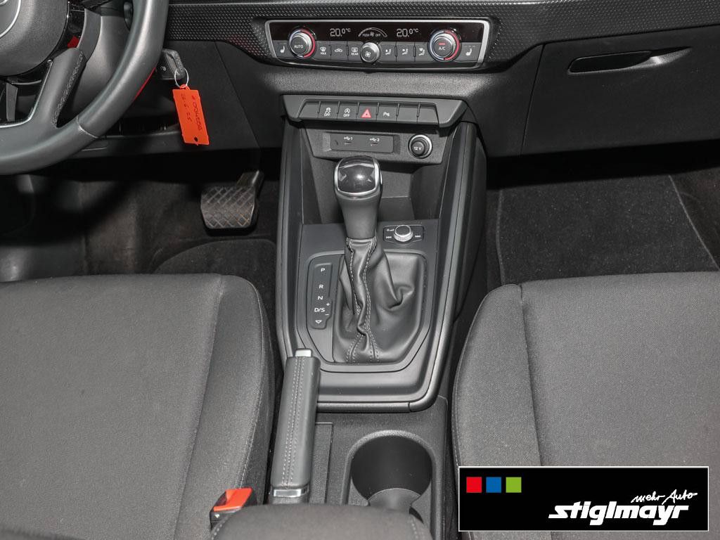 Audi A1 Sportback 25 TFSI S-tronic - Samsaru's Car Outlet
