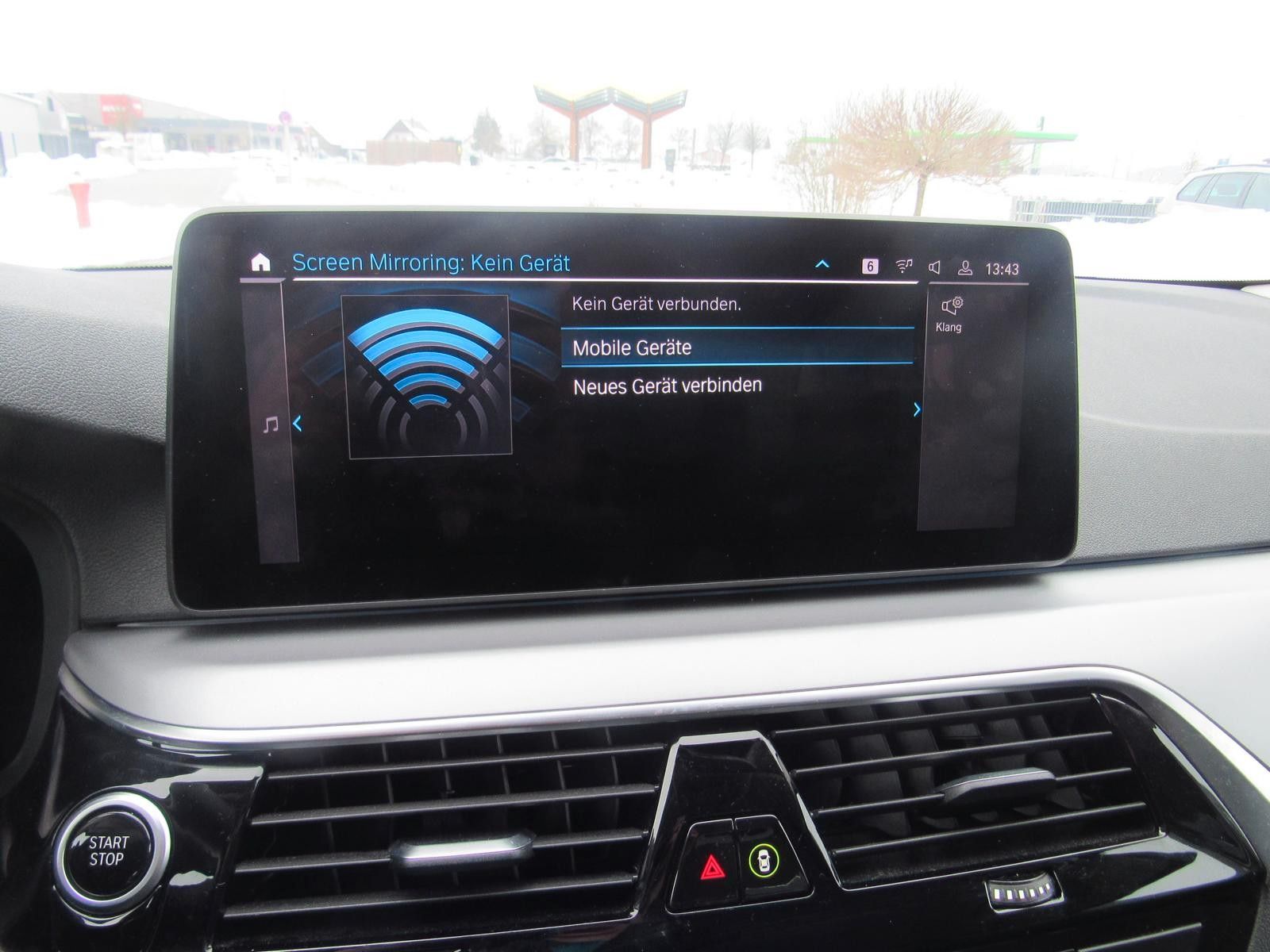BMW 530e xDrive Limousine Laser, HUD, ACC, DAB, Hifi