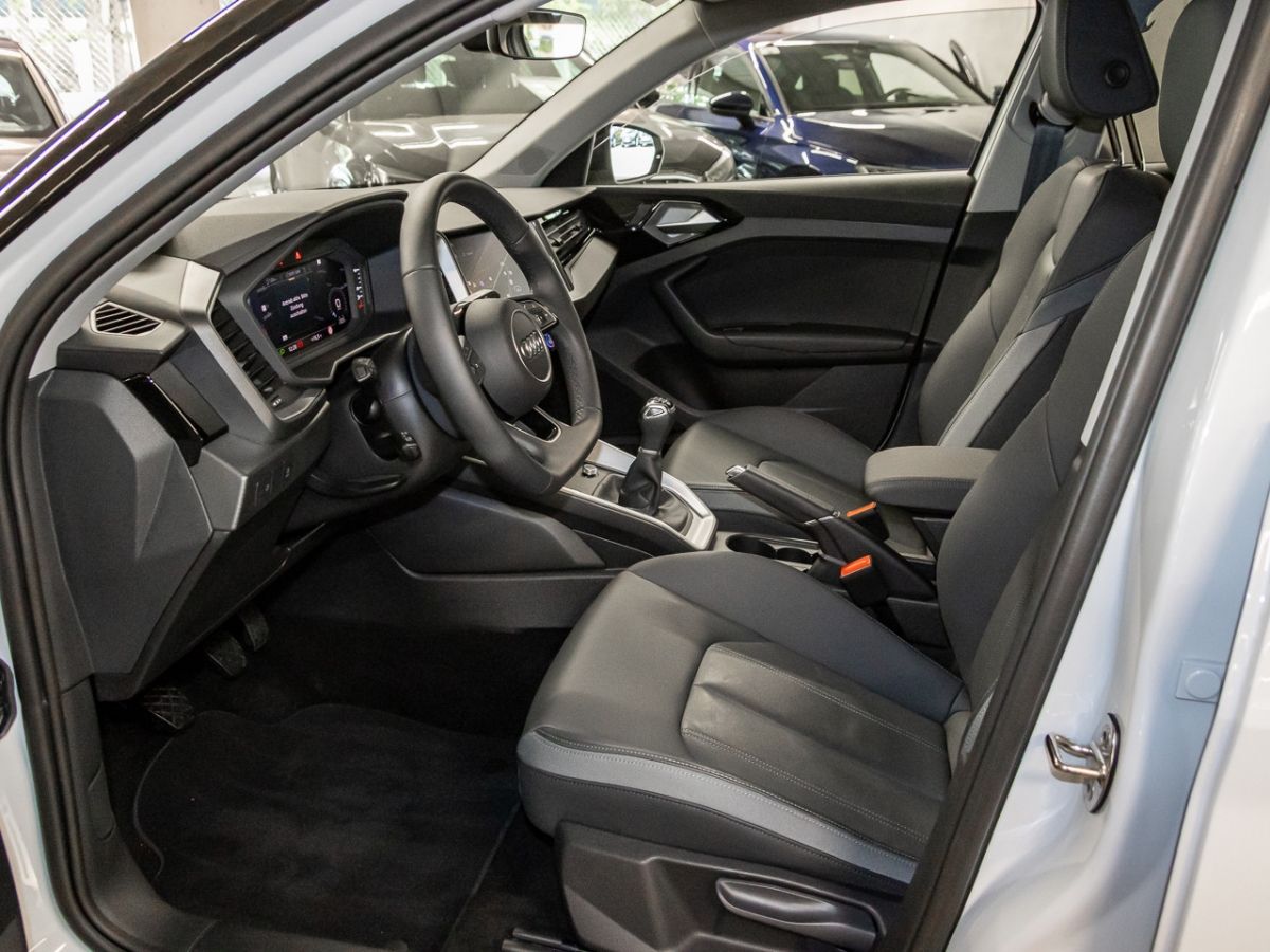 Audi A1 Sportback S line 25 TFSI - Samsaru's Car Outlet