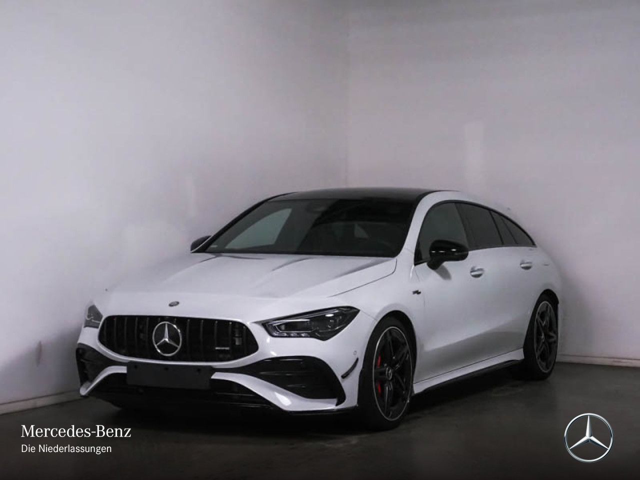 Mercedes-Benz CLA 35 AMG 4M - Samsaru's Car Outlet