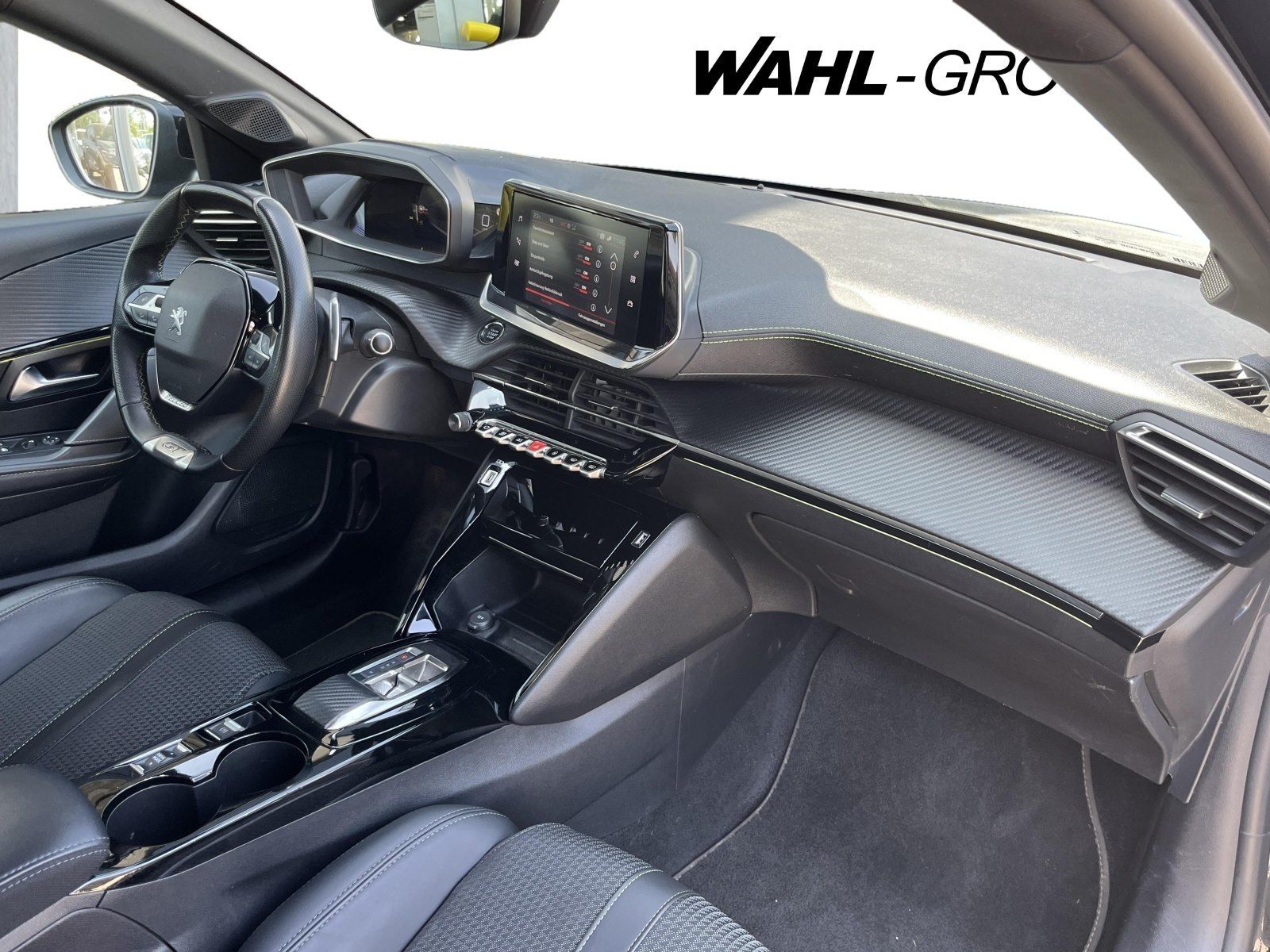 Peugeot 208 GT - Samsaru's Car Outlet