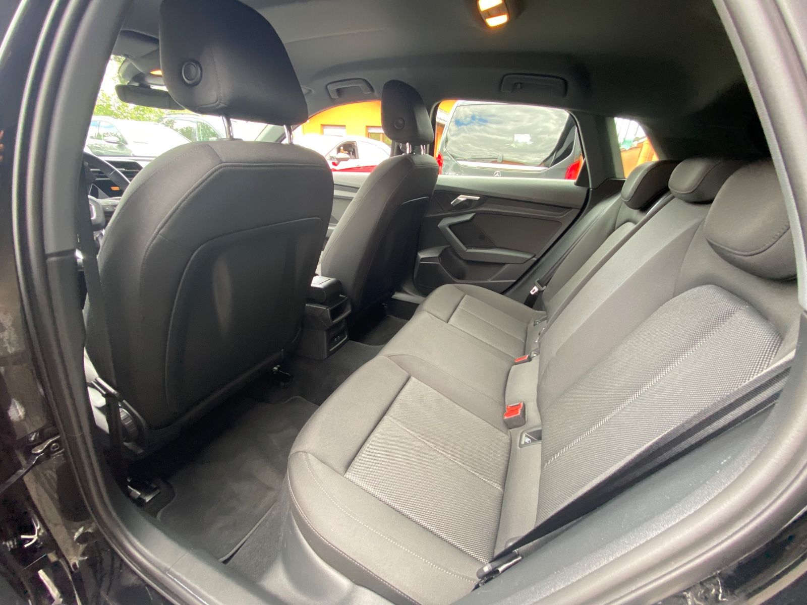 Audi A3 Sportback 35 TDI S tronic - Samsaru's Car Outlet