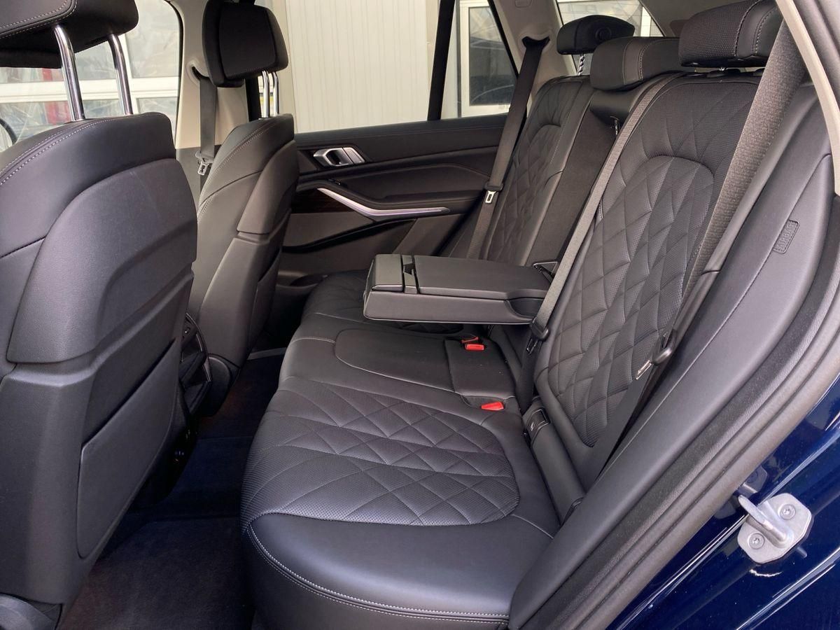 BMW X5 xDRIVE 30d HUD+LEDER+AHK+INNOVATION+H&K+20"