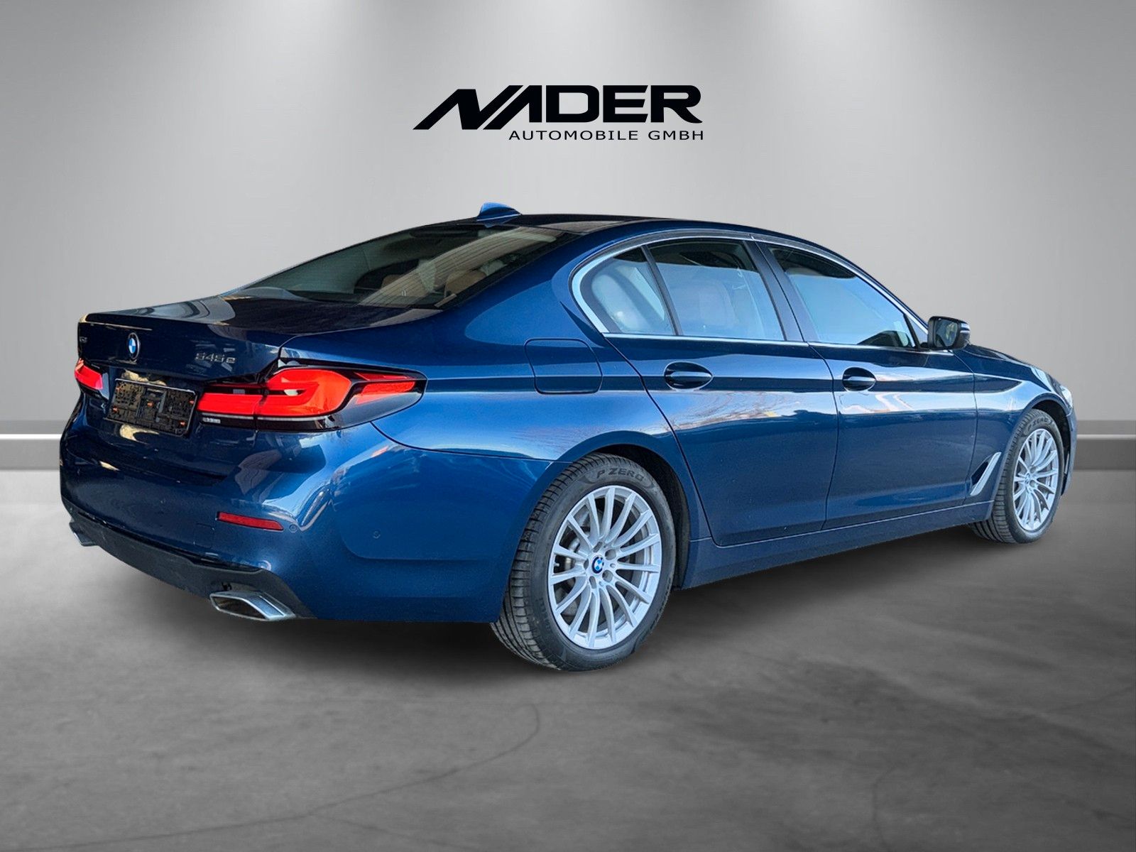 BMW 545 xDrive | M Sport | AHK | 360° | Leder | AHK