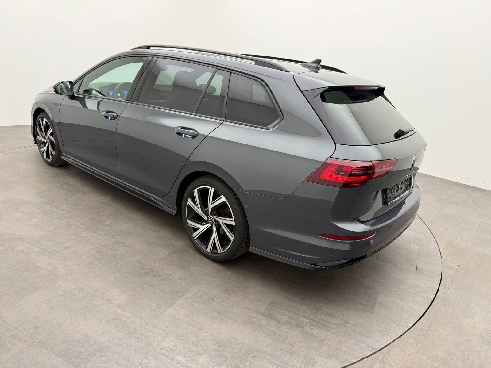 Volkswagen Golf Variant 2.0 TSI DSG 4M R-Line BlackPanoAHK