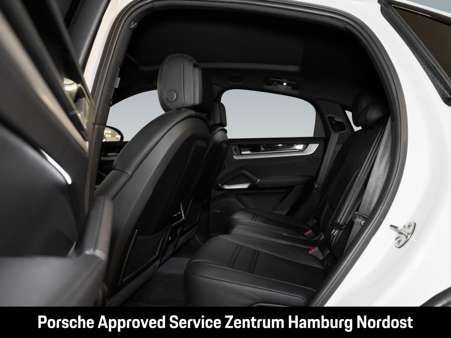 Porsche Cayenne E-Hybrid Coupe PASM BOSE InnoDrive 360°