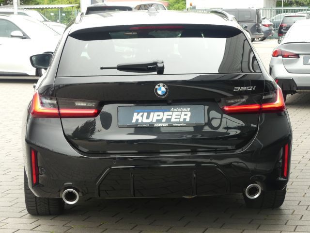 BMW 320 i Tour M Sportp. AHK°ACC°-HIFI°AdLED°18Zoll