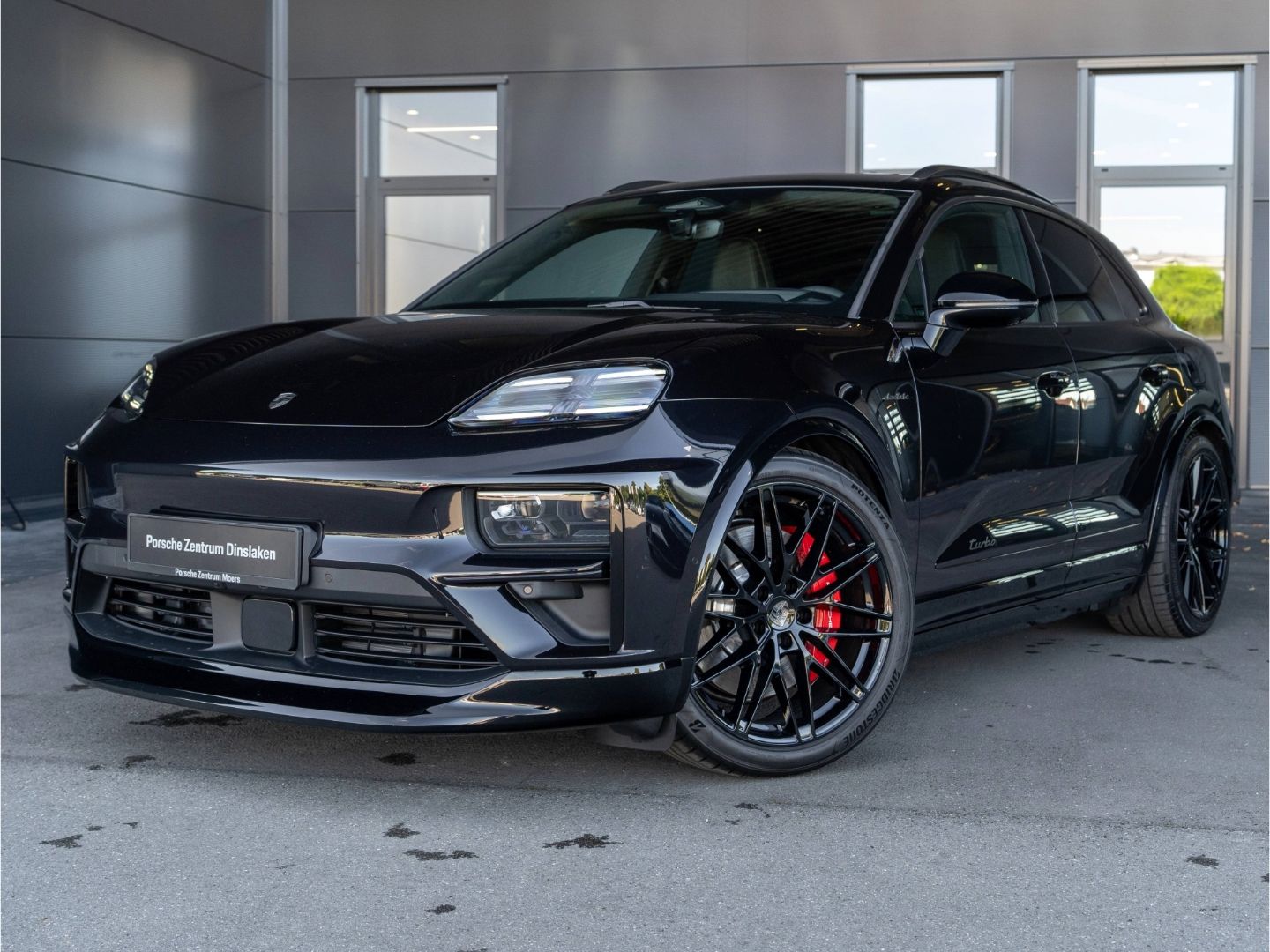 Porsche Macan Turbo Hinterachsl. Head-Up Matrix InnoDriv