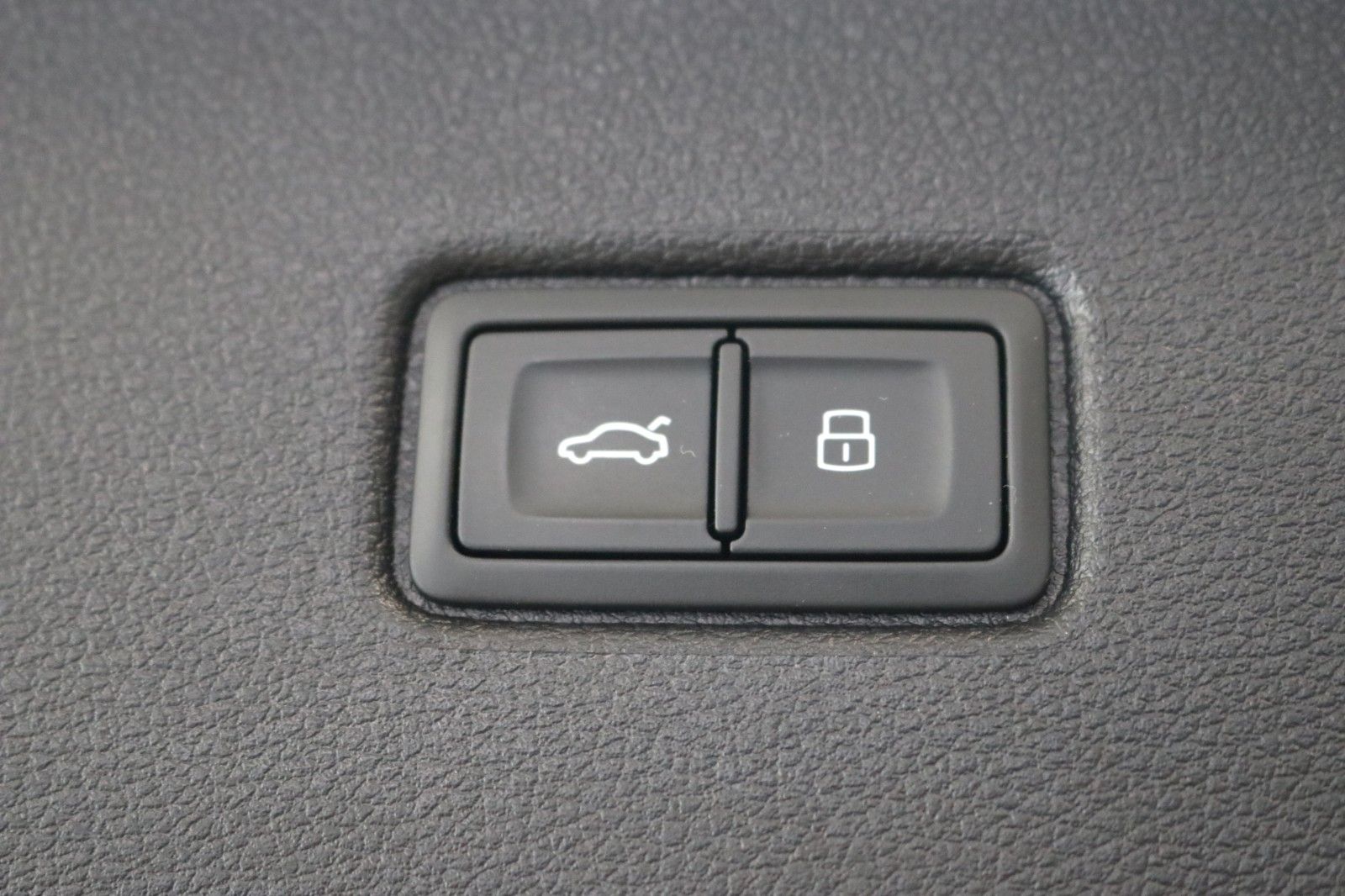 Audi Q7 50 TDI competition plus Laser HUD 7-Sitzer