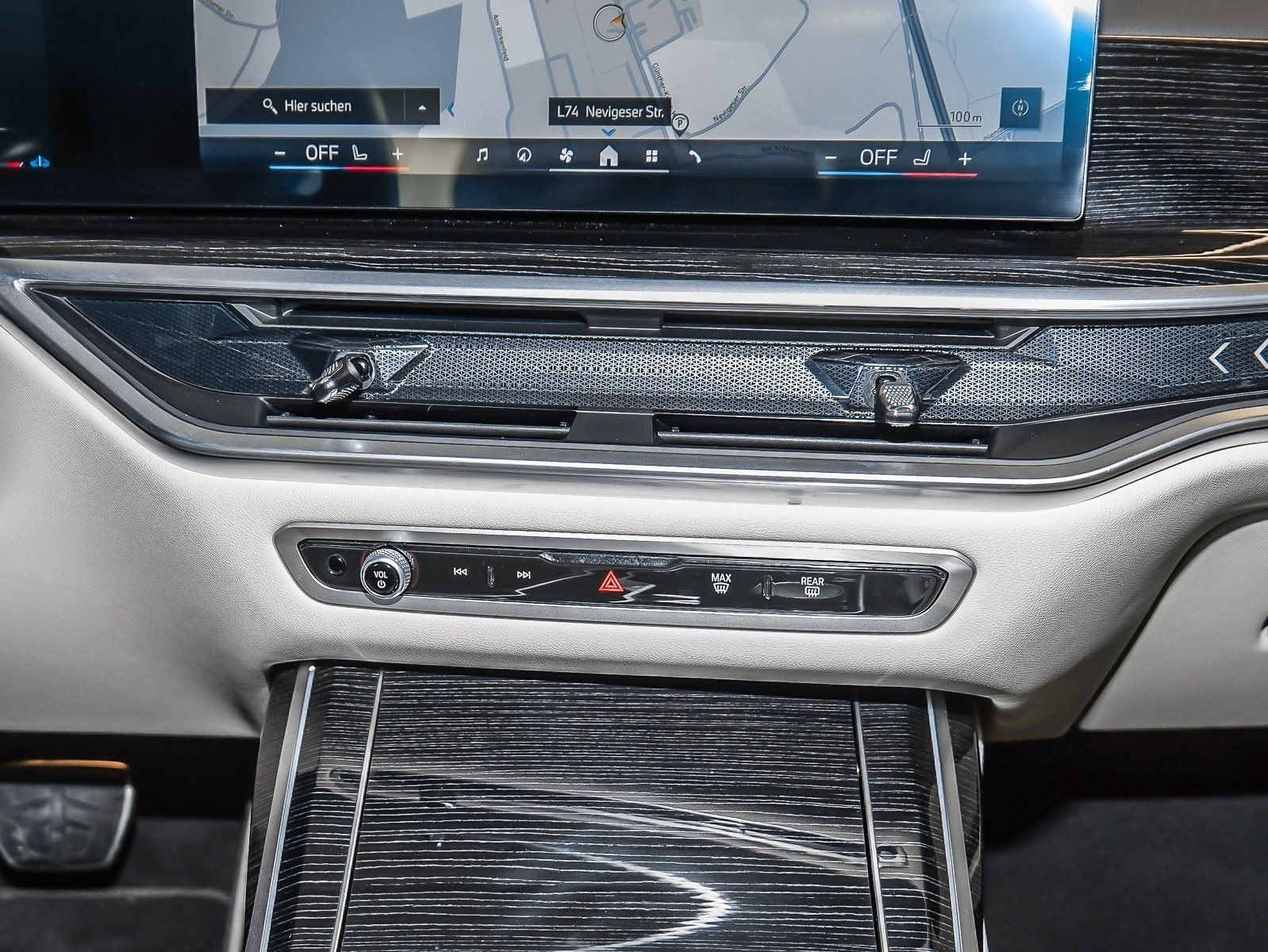BMW X7 xDrive40d M Sport HUD PANO ACC AHK 360°KAM